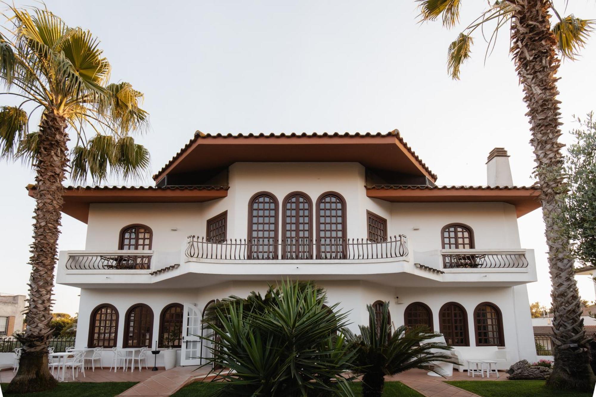 Mami Sabaudia Hotel Exterior foto